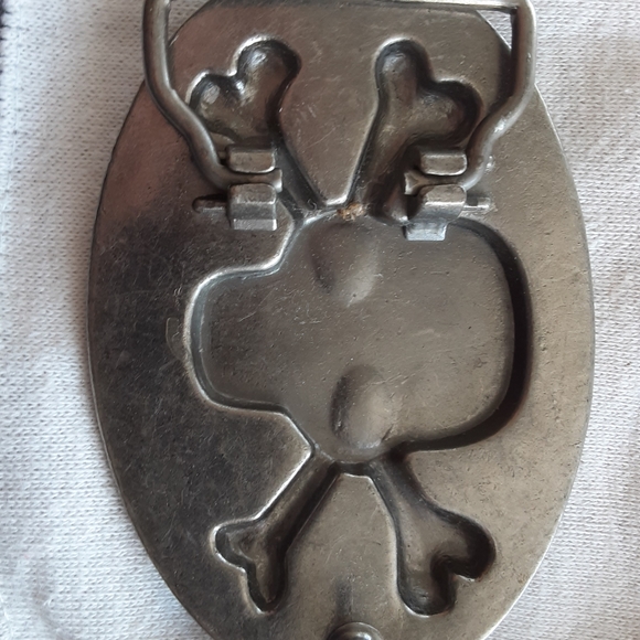 Metal Skull Mens Belt Buckle - Picture 2 of 4